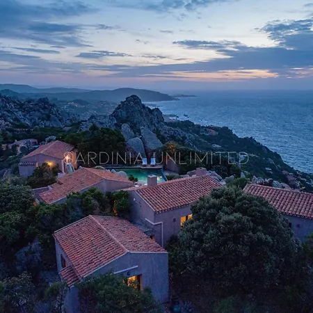 Villa Il Faro Di Cyrano