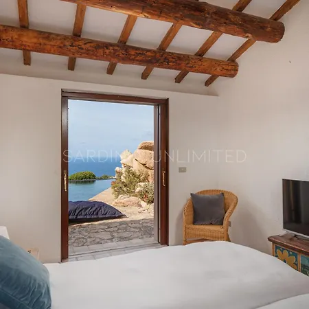 Il Faro Di Cyrano Villa Costa Paradiso