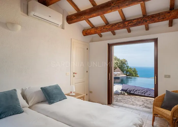 Villa Il Faro Di Cyrano Costa Paradiso