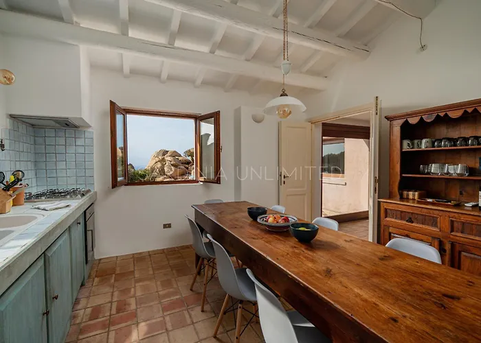 Villa Il Faro Di Cyrano Costa Paradiso